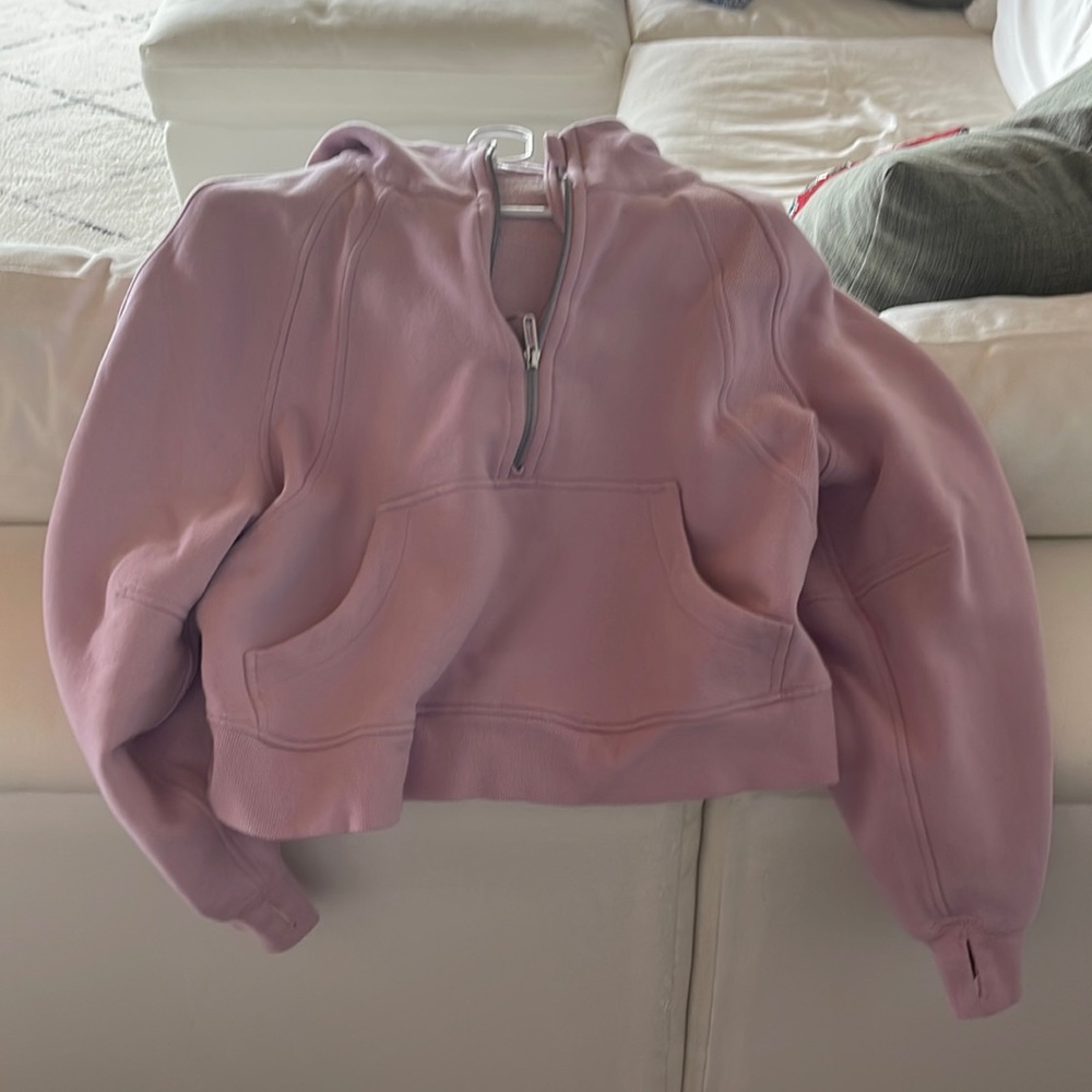 Pink/light purple lulu lemon scuba